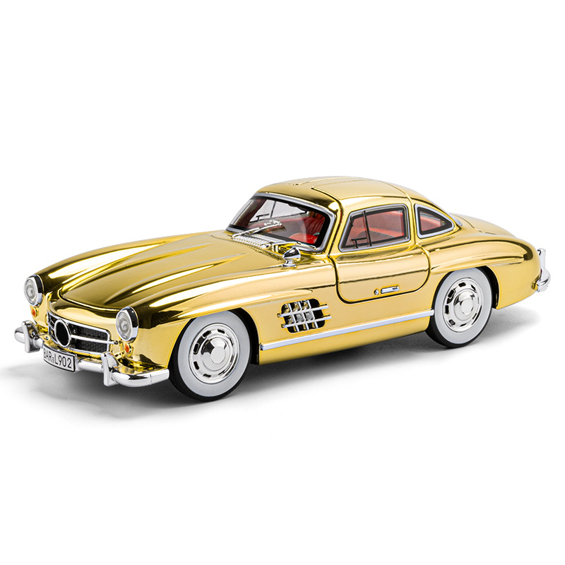 Chezhi 1:24 Chrome Edition Die-Cast Alloy Model - Compatible with Mercedes-Benz 300SL Gullwing - Classic Icon with Opening Doors, Sound & Light, Pull-Back Action, Shock Absorption & Interactive Steering Wheel
