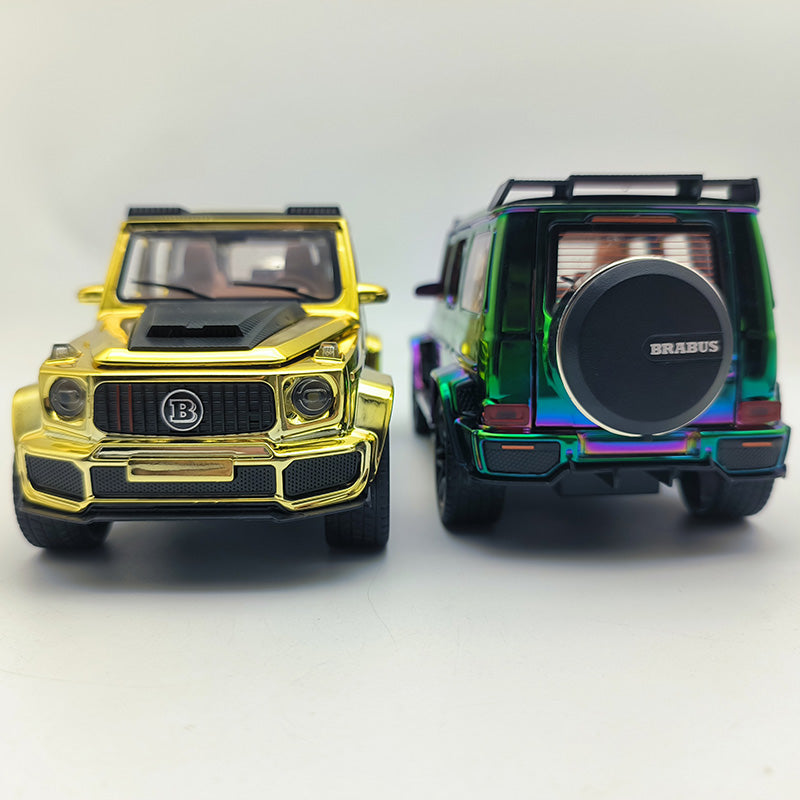 Jianyuan 1:32 Chrome Edition Die-Cast Alloy Model - Compatible with Brabus G800 - Luxury Off-Road SUV with Opening Doors, Sound & Light, Pull-Back Action & Shock Absorption