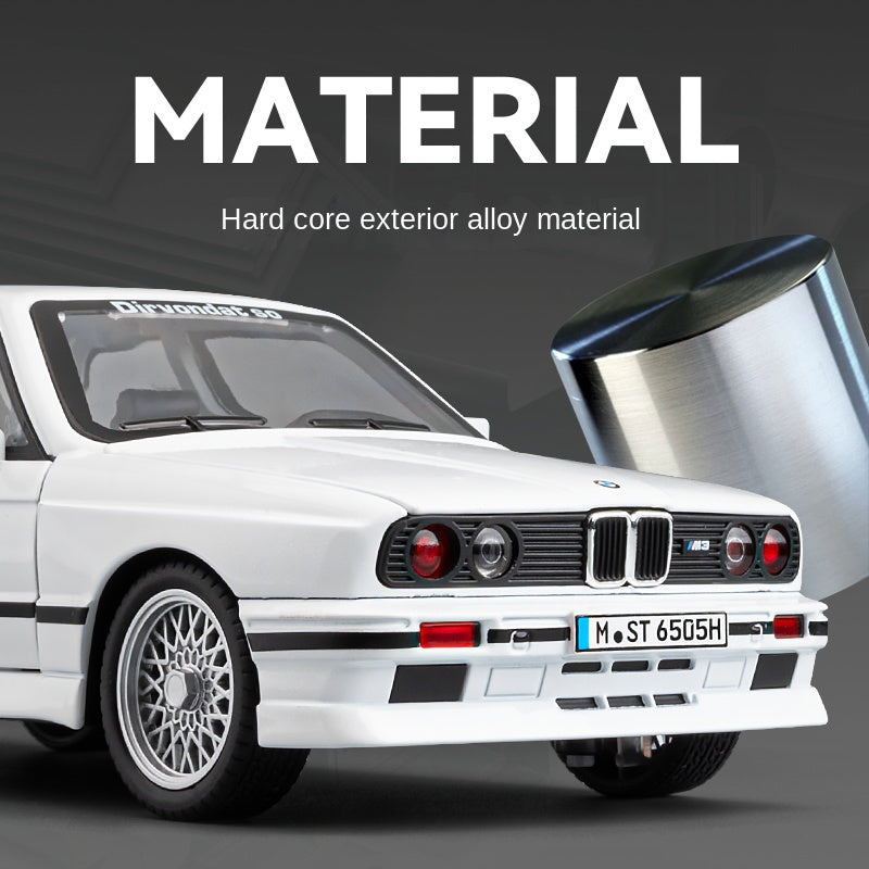 Chezhi 1:24 Die-Cast Alloy Model - Compatible with BMW M3 - High-Performance Sedan with Opening Doors, Sound & Light, Pull-Back Action, Shock Absorption, Steering, Horn, Foldable Mirrors & Opening Fuel Cap