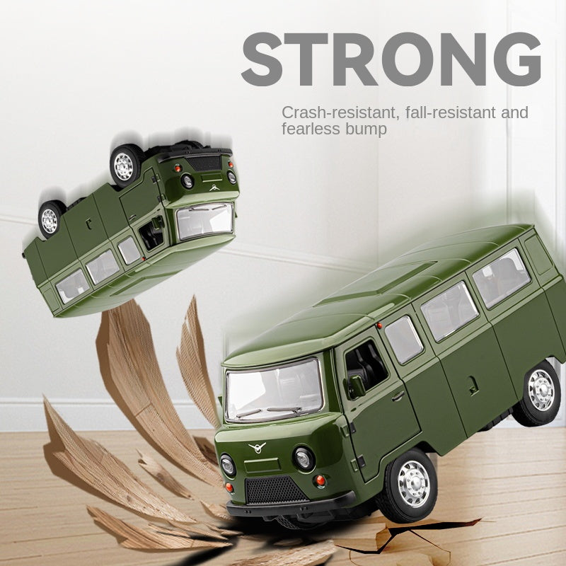 Chezhi 1:18 Die-Cast Alloy UAZ “Patriot” / “Hunter” Model - Russian Off-Road SUV with Opening Doors, Sound & Light, Pull-Back, Shock Absorption, Openable Roof & Foldable Mirrors