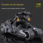 QiYi 1:24 Licensed Batman Tumbler Alloy Model - Official “The Dark Knight Trilogy” Movie Replica with Spray Effect, Sound & Light, and Shock Absorption - Limited Collector‘s Edition