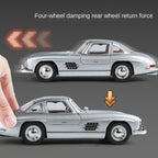 XHD 1:24 Die-Cast Alloy Model - Compatible with Mercedes-Benz 300SL Gullwing - Classic Icon with Opening Doors, Sound & Light, Pull-Back Action, Shock Absorption & Steering