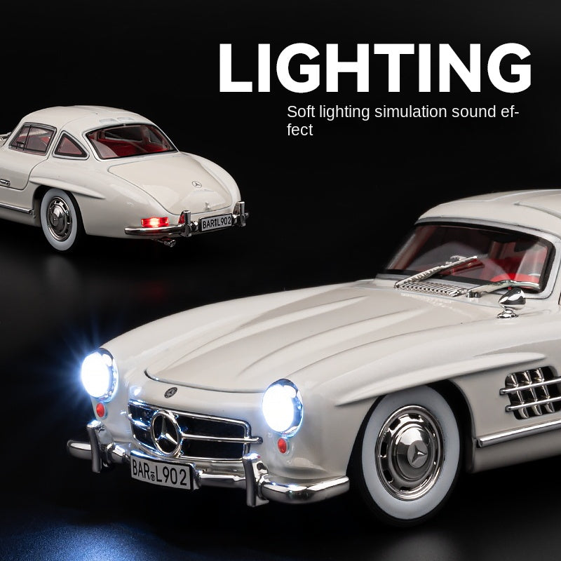 Chezhi 1:24 Scale Die-Cast Alloy Model Toy Compatible with Mercedes-Benz 300SL - Opening Doors, Sound & Light, Pull-Back Function, Shock Absorption, Steering & Horn - Classic Sports Car Collection