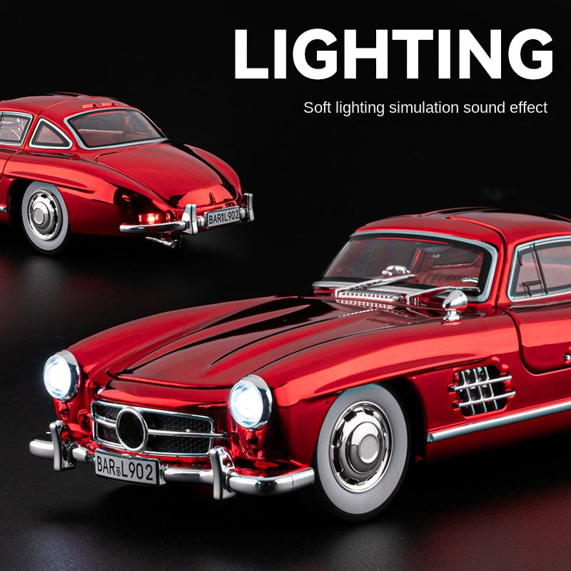 Chezhi 1:24 Chrome Edition Die-Cast Alloy Model - Compatible with Mercedes-Benz 300SL Gullwing - Classic Icon with Opening Doors, Sound & Light, Pull-Back Action, Shock Absorption & Interactive Steering Wheel