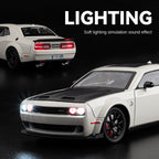 Chezhi 1:24 Scale Die-Cast Alloy Model Toy Compatible with Dodge Challenger Hellcat - Opening Doors, Sound & Light, Pull-Back Function, Shock Absorption, Steering, Horn & Foldable Mirrors - Muscle Car Collection