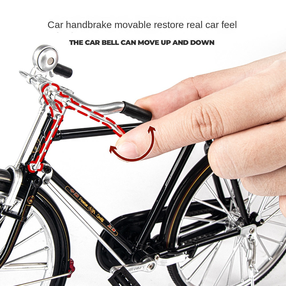 OK 1:6 Scale Die-Cast Alloy Retro Bicycle Model Toy - Rotating Pedals Drive Rear Wheel, Functional Front Wheel Steering - Vintage Cycling Collection