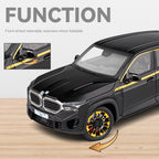 Chezhi 1:24 Scale Die-Cast Alloy Model Toy Compatible with BMW XM - Opening Doors, Sound & Light, Pull-Back Function, Shock Absorption, Steering, Horn & Removable Fuel Cap - Luxury Performance SUV Collection